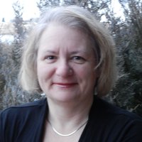 Anna Robertson head shot 1.jpg